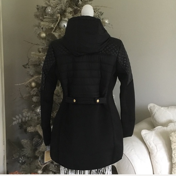 New! 😍MICHAEL KORS jacket -hood is not detachable - Picture 4 of 13